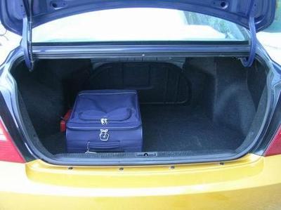 伊兰特抢占广州出租车市场制高点 战略布局与市场反响深度解析